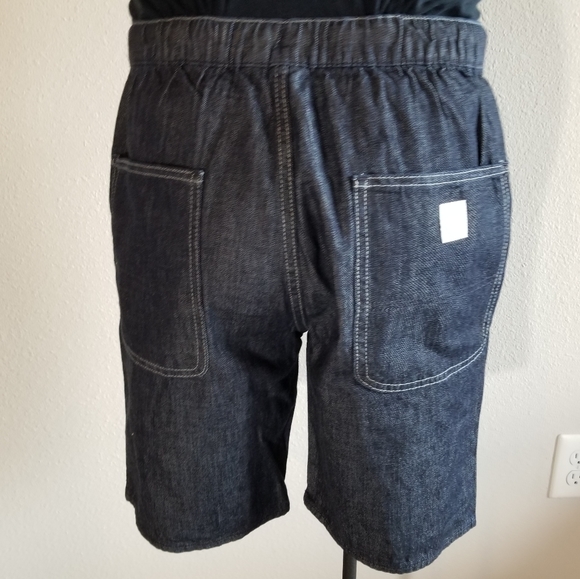 Gap Blue Denim Minimalist Pleated Drawstring Jean Jhort Shorts NWT Size Small - Picture 4 of 15